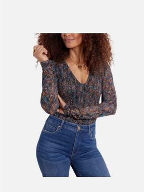 Evereve Smocked V-Neck Long Sleeve Floral Blouse - Blue Multi